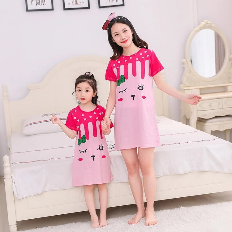 Mom Me Clothes Girl Nightgown Girls Night Dress Women Plus Size Smile Pijama Cute Pajama Dress Mother Daughter Dress Family Look