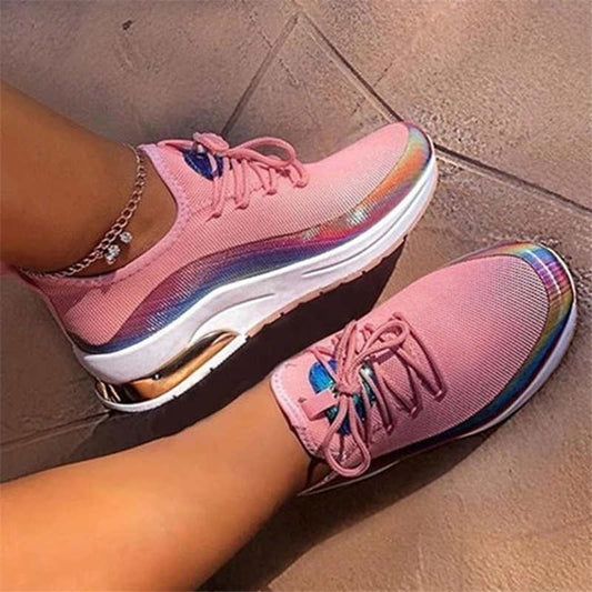Snaker Female Flat Most Comfortable Sneakers Women 2021 Social Designer Shoes Hot Deal Shoes Woman Brands Luxury Low-Top Tennis