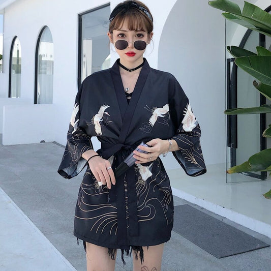 #5309 Black White Summer Wrap Coat Women Bat Sleeved Thin Vintage Printed Kimono Coat Female Loose Suncreen Beach Coat Cardigan